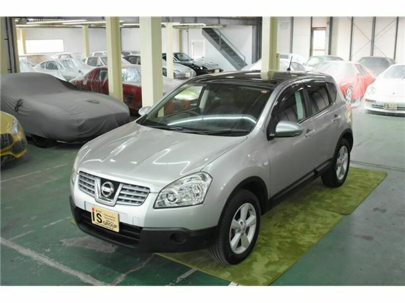 NISSAN DUALIS