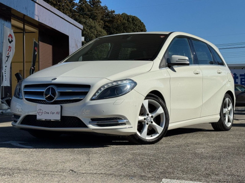 MERCEDES-BENZ B-CLASS