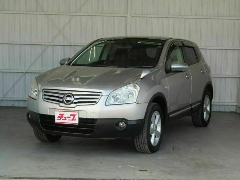 NISSAN DUALIS