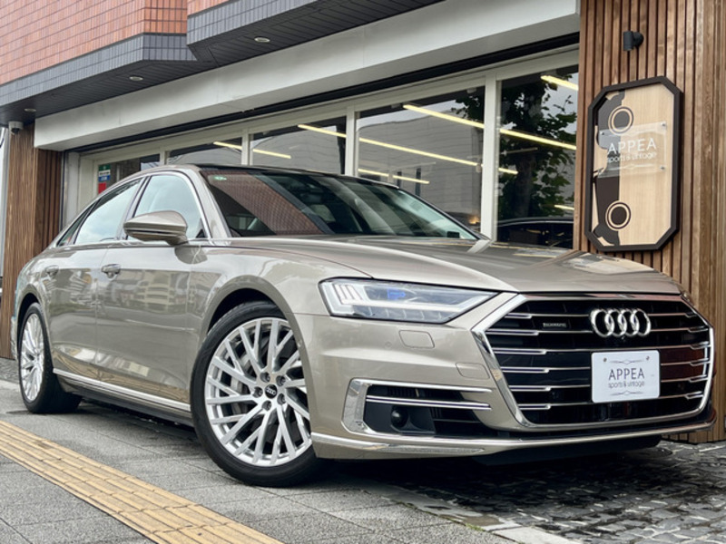 AUDI A8