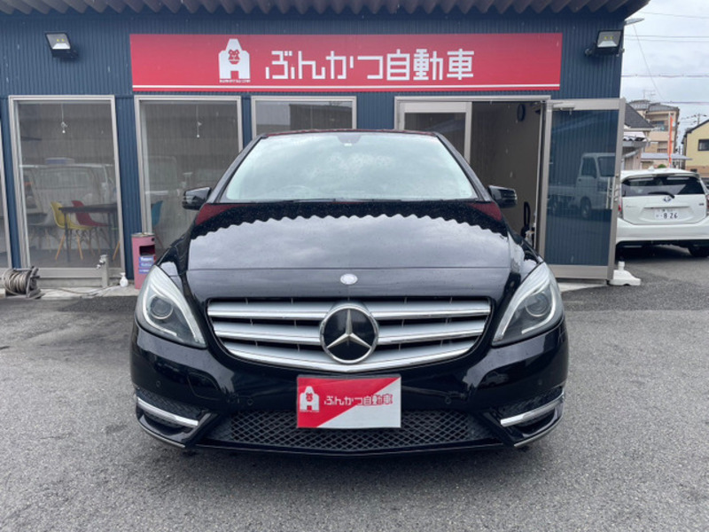 MERCEDES-BENZ B-CLASS