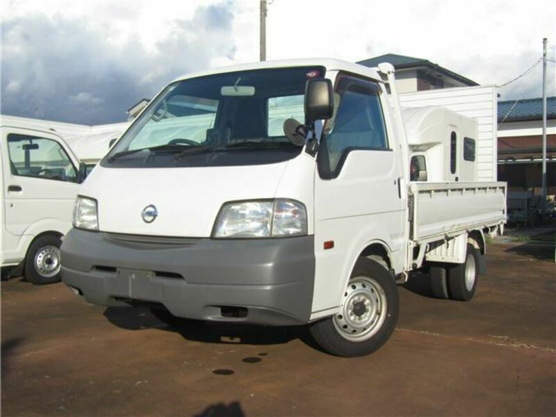 NISSAN VANETTE TRUCK