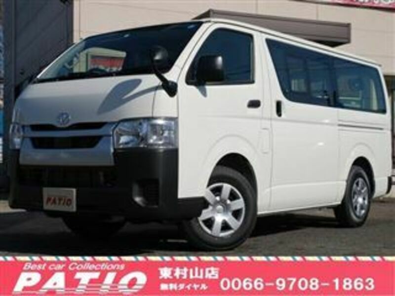 TOYOTA HIACE VAN