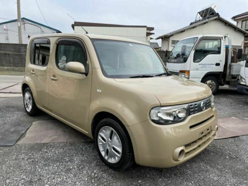 NISSAN CUBE