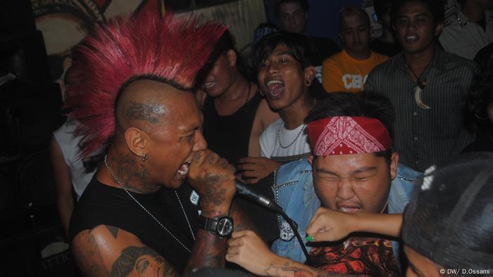 Indonesia S Punk Scene Rocks On Asia An In Depth Look At News From Across The Continent Dw 02 04 13