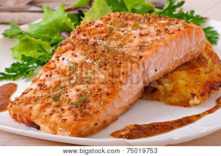 Baked salmon with honey-mustard sauce and potato gratin