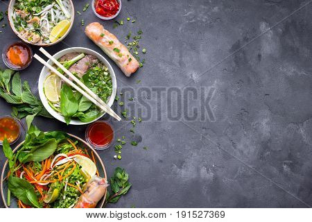 Vietnamese Dishes Set