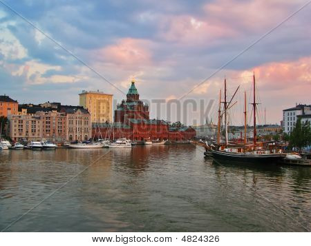 Evening Helsinki