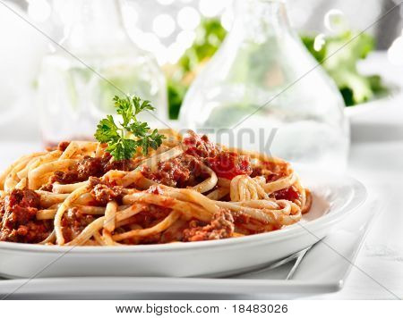 Spaghetti pasta met tomatensaus rundvlees