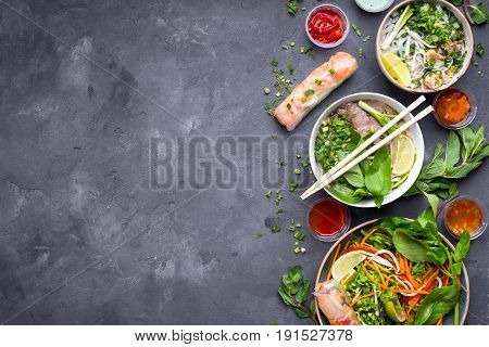 Vietnamese Dishes Set